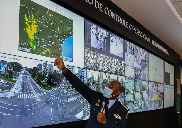 Curitiba e região terão câmeras com monitoramento em tempo real em estações-tubo, terminais e ônibus