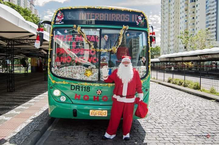 Motorista do Transporte Coletivo de Curitiba decora ônibus biarticulado em homenagem ao DIA DOS PAIS 