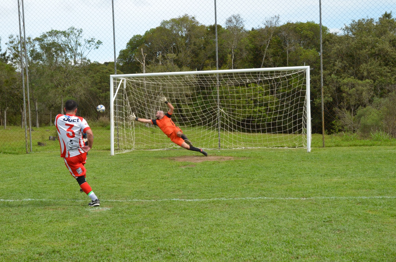 DEFINIDAS AS EQUIPES SEMIFINALISTAS DA COMPETIÇAO