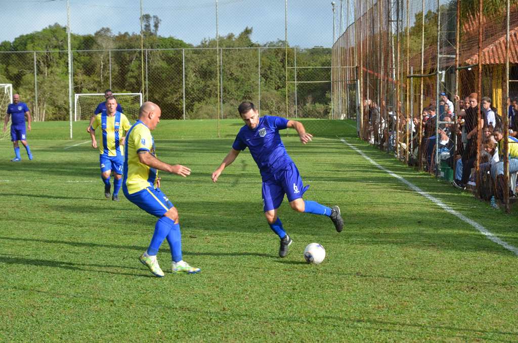 IMPERIAL FRANCOVIG E CARMO VAO DUELAR PELO TITULO DA 13ª COPA ZICO VETERANOS 2025