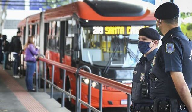 Frota de ônibus em circulação vai acompanhar ritmo do retorno escolar